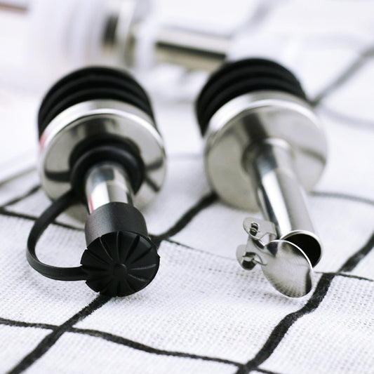 Stainless Steel Oil Bottle Stopper Pour Oil Stopper Silicone With Cap 2.4cm Stainless Steel Wine Olive Oil Pourer Dispenser