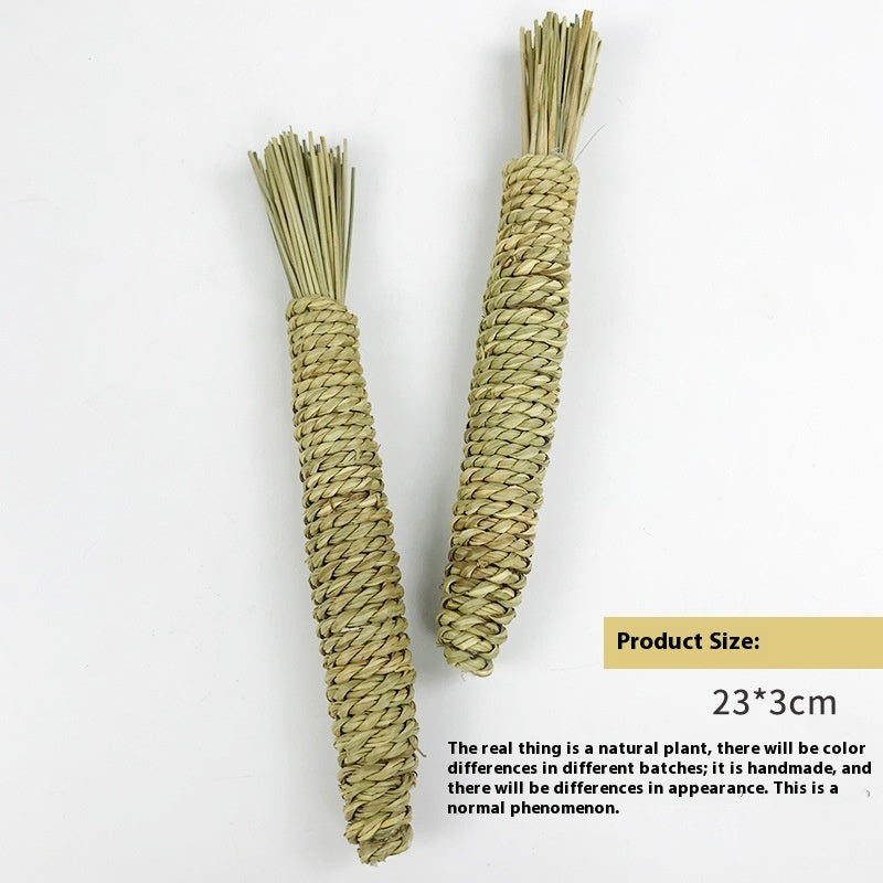Pet Hand Woven Water Grass Carrot Toy